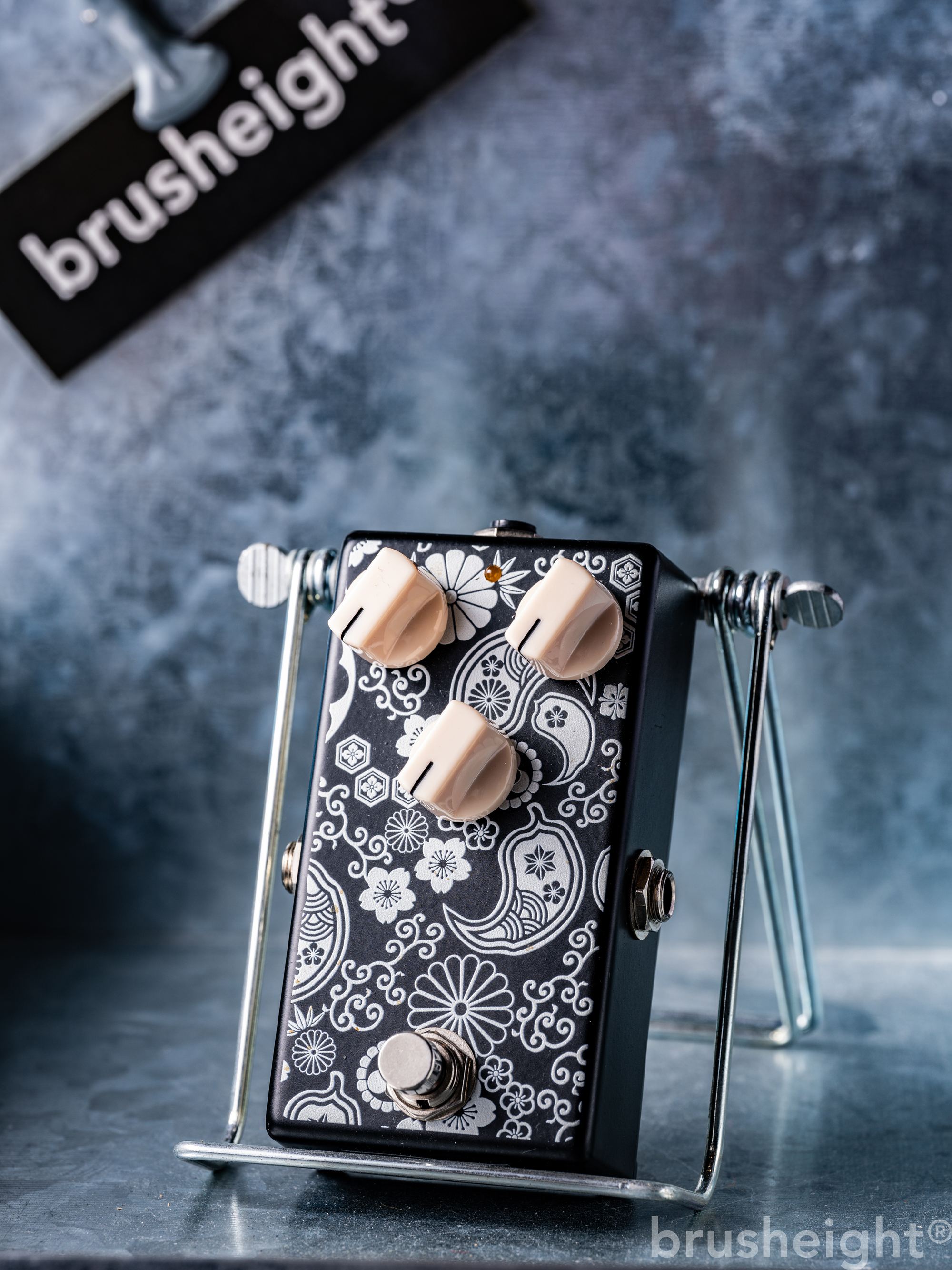 ギター Brush Eight Drive X White Brush eight Drive-X [New Edition] - White #NDX2021042006W