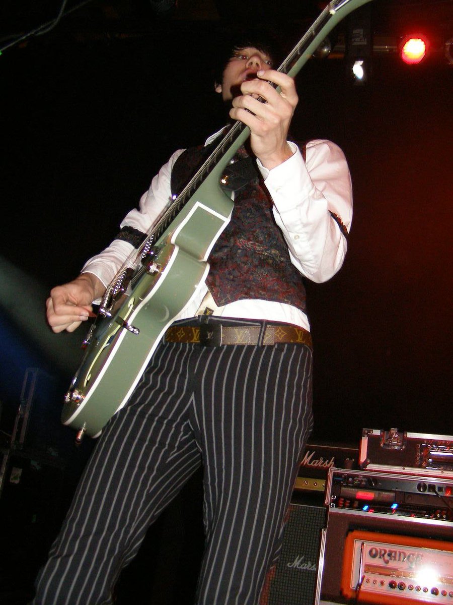 hourlyryanross's tweet image. 