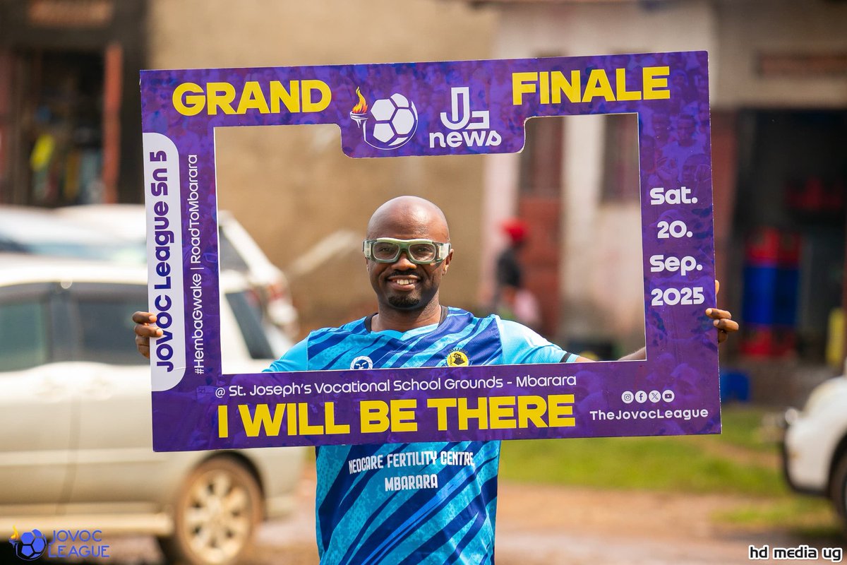 victor_tare256's tweet image. Meet MR. BYAMUKAMA MARTIN, a robust and yet a determined player from the CHAMPIONS 馃弳 of Jovoc league Sn4.@ABAKAWUU.
He keeps running hard even in their final minutes. big ups
#HembaGwake5
@TheJovocLeague