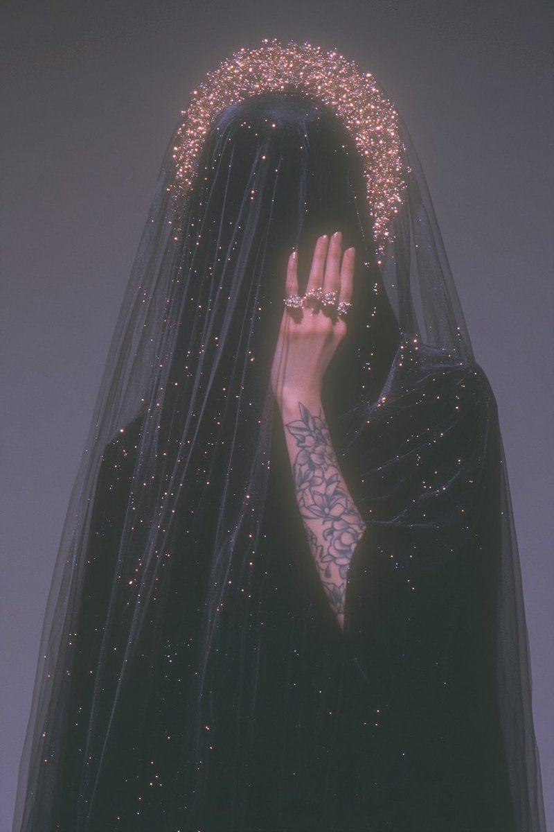 visual_dose's tweet image. Gm✨
🖤