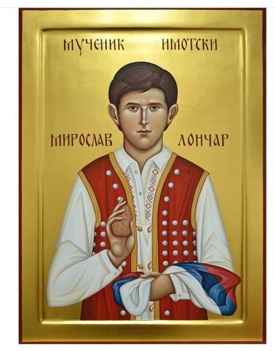Sevastokrator3's tweet image. Преподобни новомученик Мирослав Имотски.
Док је заливао кромпир на својој њиви код Имотског у Далмацији бива отет од стране својих сусједа хрвата и одведен у непознатом правцу. Његова мајка је пронашла само једну ципелу и комад хљеба на мјесту гдје је био отет. Наредног дана док…