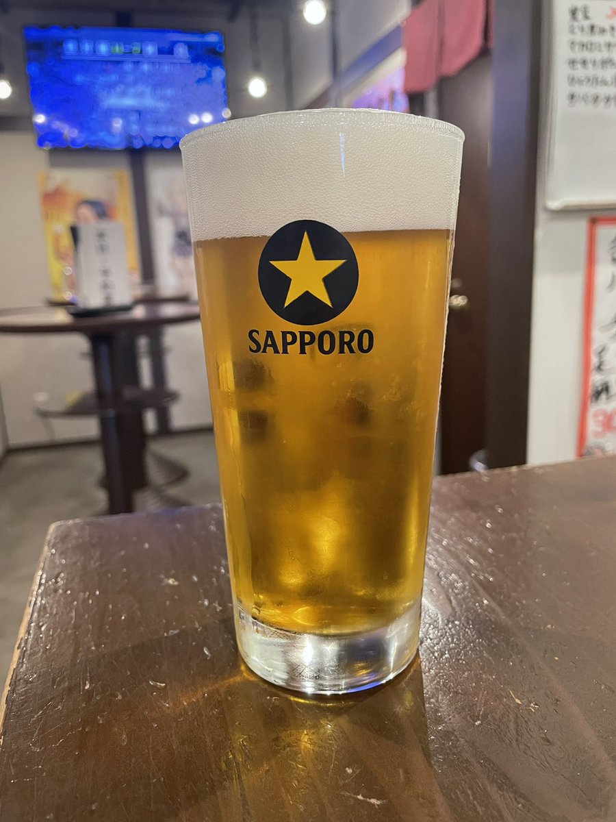 2015kantaro's tweet image. 金曜日！ビール日和！本日16時30分開店です！😁
#ビール長屋貫太郎