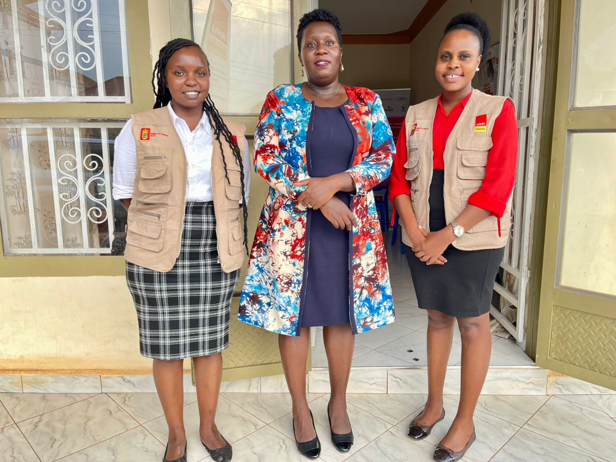 Uganetlaw's tweet image. Yesterday, at UGANET Kyegegwa Field Office, we were pleased to host consultants from Tana Copenhagen as part of the Inception Phase Review for the Uganda Refugee Resilience Initiative (URRI).
The visit was a valuable opportunity to:
✅ Share field-level experiences and lessons…