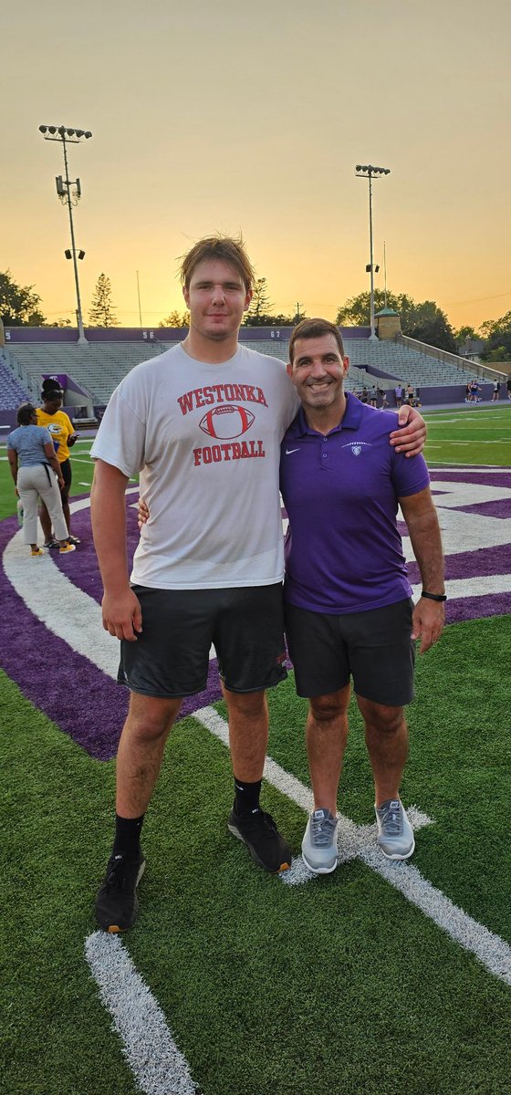 Phillip Pisarchuk (@p_pisarchuk) on Twitter photo Thanks to the <a href="/UST_Football/">St. Thomas Football</a> for a great camp and an overall amazing experience! Appreciate <a href="/AaronHaigler/">Coach Aaron Haigler</a>, <a href="/Coach_Caruso/">Coach Glenn Caruso</a> for having me, and the rest of the staff for the opportunity and the time to help me grow as a player! #RollToms
<a href="/OJW_Scouting/">PrepRedzone Oliver</a> <a href="/gobigrecruiting/">Go Big Recruiting</a> <a href="/mwfbrecruiting/">Midwest Football Recruiting</a> Thanks to the <a href="/UST_Football/">St. Thomas Football</a> for a great camp and an overall amazing experience! Appreciate <a href="/AaronHaigler/">Coach Aaron Haigler</a>, <a href="/Coach_Caruso/">Coach Glenn Caruso</a> for having me, and the rest of the staff for the opportunity and the time to help me grow as a player! #RollToms
<a href="/OJW_Scouting/">PrepRedzone Oliver</a> <a href="/gobigrecruiting/">Go Big Recruiting</a> <a href="/mwfbrecruiting/">Midwest Football Recruiting</a>