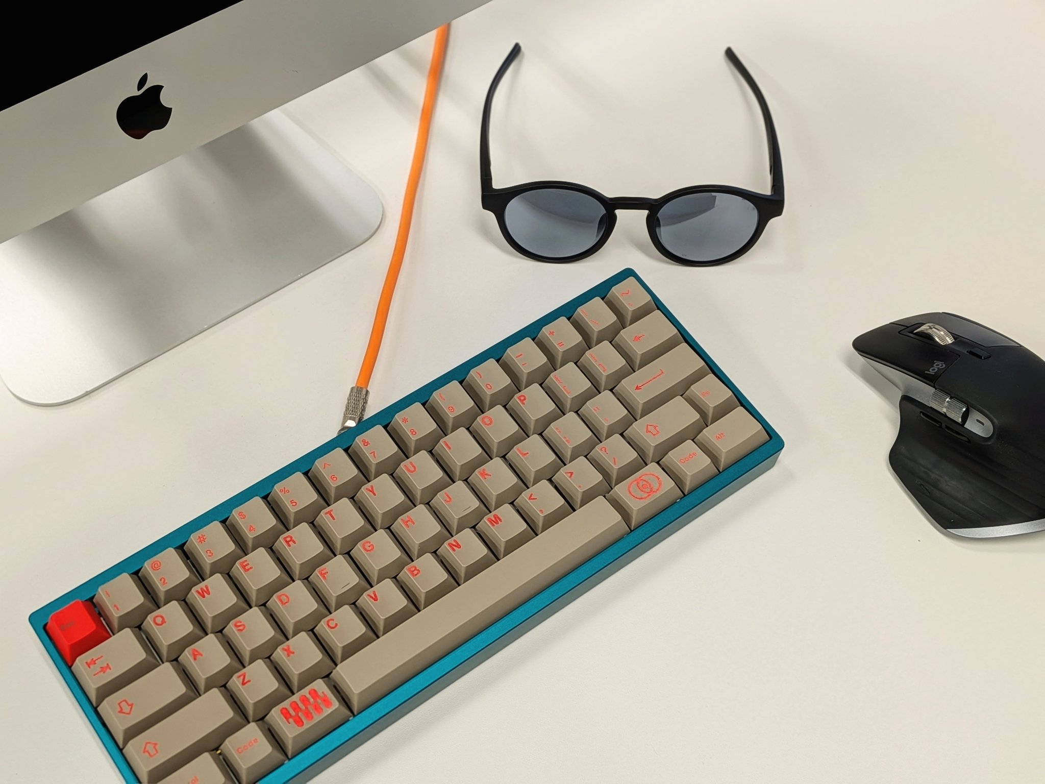 いぬとぽ Keyball44 いぬとぽ Keyball44 せきごん (@_gonnoc) / X