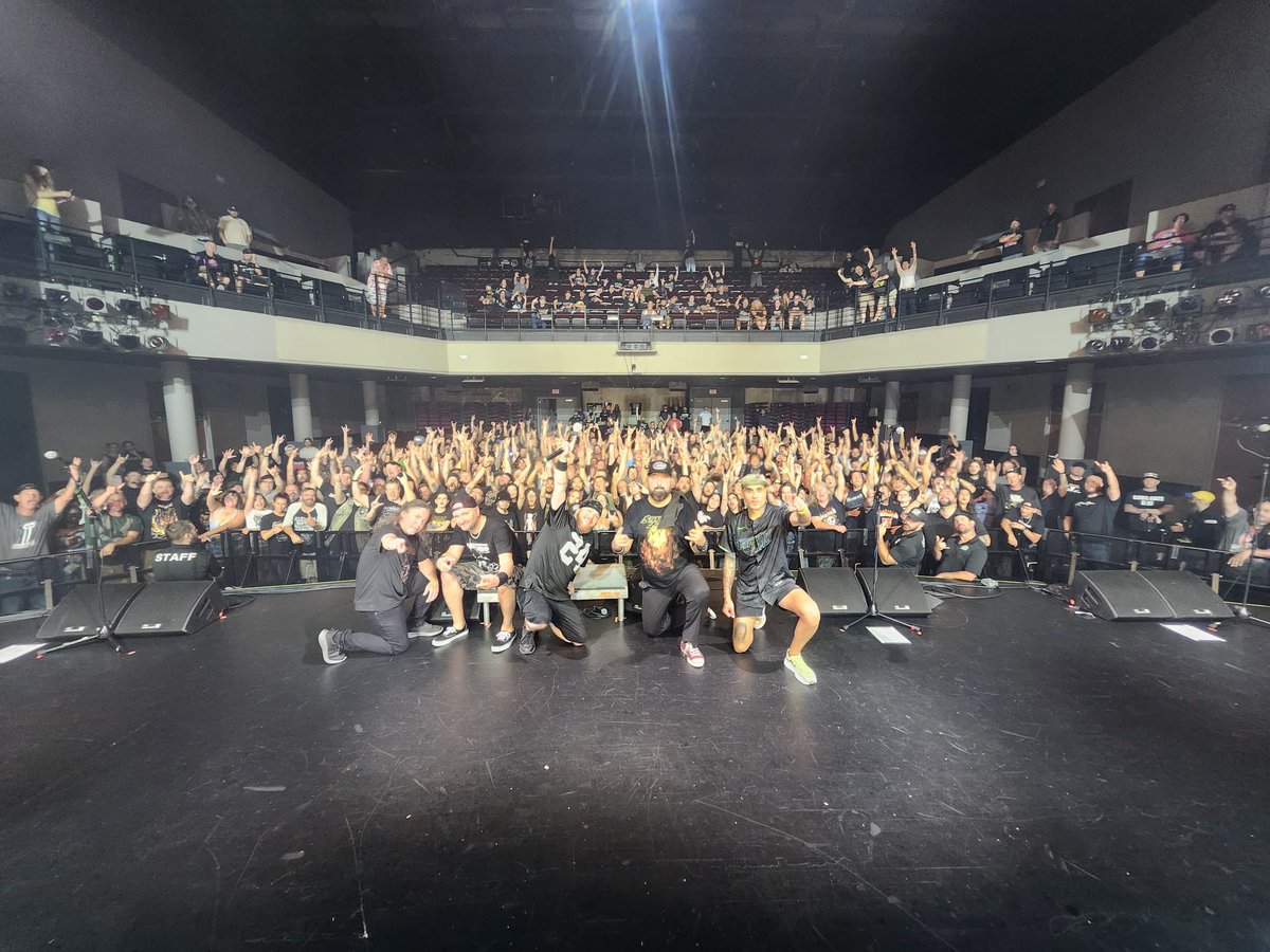 hatebreed's tweet image. Charleston, Charlotte & Richmond went HARD! Thank you for the love! 🤘🏻🙏🏻❤️ Rochester is next !