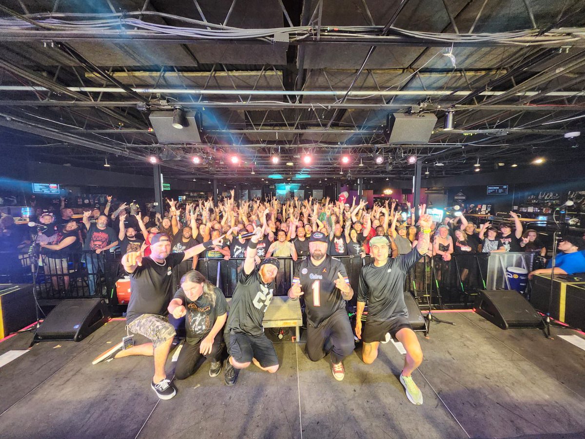 hatebreed's tweet image. Charleston, Charlotte & Richmond went HARD! Thank you for the love! 🤘🏻🙏🏻❤️ Rochester is next !