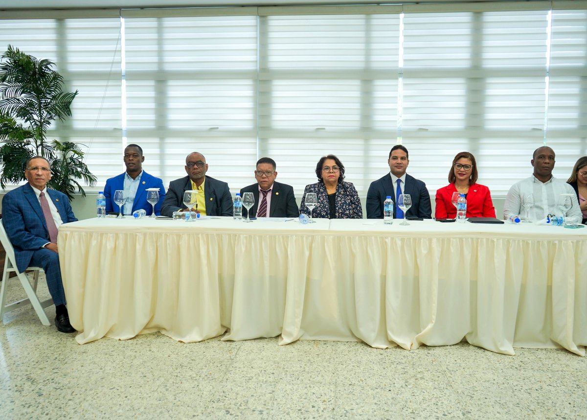 Cámara de Cuentas capacita a gobiernos locales sobre el proceso de Declaración Jurada wp.me/paPwW1-dmt #PDVSA #ReservaFederal #Acuña #Axel #LaSuperLiga #Vice #diariosalud #Cari #acento #Teleantillas #Cibao #PoderEjecutivo #HulkHogan #Boludo #Preso #Cuauhtémoc #DesafioXXI