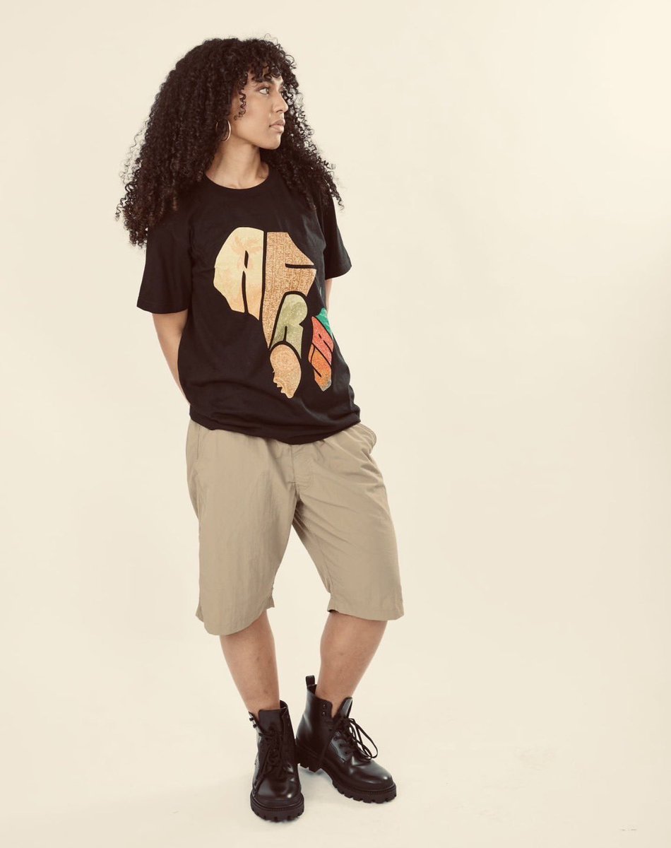 AFRO JAM FESTIVAL MERCHグッズ情報公開！ [ENGLISH BELOW] トートバッグ、Tシャツ、ポーチ、スリングバッグ、スケートボード、など…

東京公演会場にて、グッズ販売を実施いたします！ 下記内容をご確認いただき、ぜひ会場販売をご利用ください。

[決済方法]