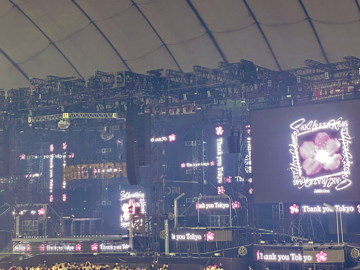 ami_dr_'s tweet photo. 東京ドーム1日目🌸
かっこよすぎ、いまだ余韻に浸ってる。やっぱりしーちゃん凄いね、圧倒された。麗奈ちゃんのひたむきなパフォーマンスにも胸打たれ、途中涙出てきたほど。とにかく感情揺すぶられた最高のLIVEでした。
#櫻坂46_5thTOUR https://t.co/73zpxOhqof