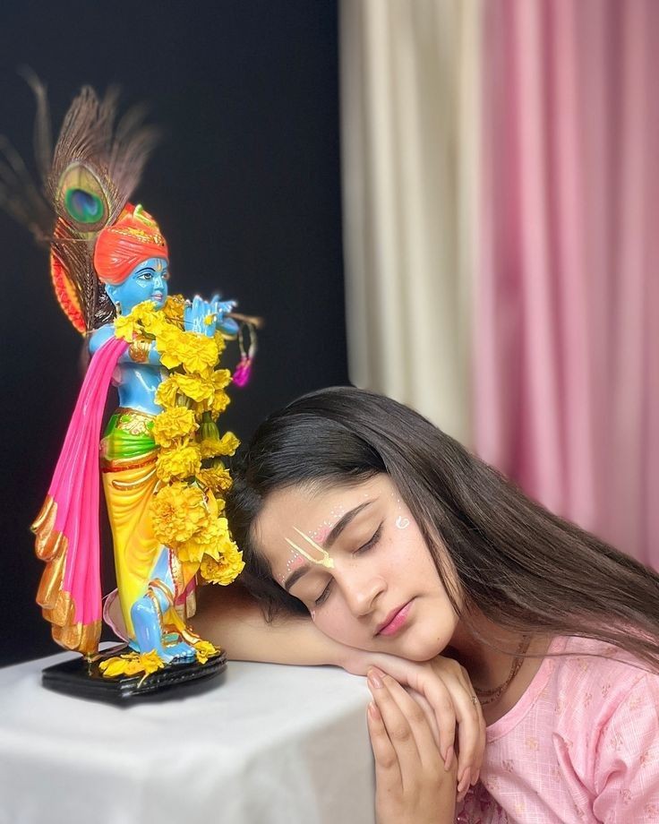 Monik0997's tweet image. उम्मीद और विश्वास पर ही दुनिया कायम है !!!
राधे _______🌿🙏🌿_______राधे