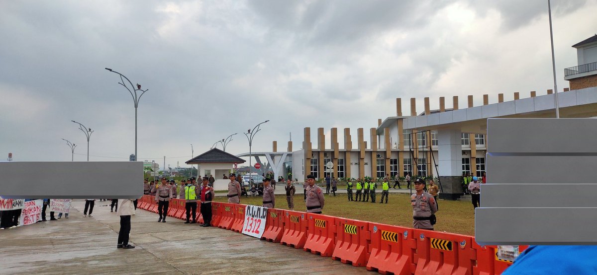 Bersama kawan kawan aksi Banyumas