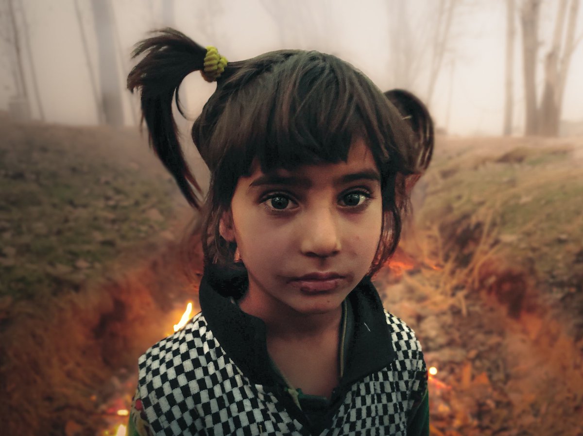 dhekhandelwal's tweet image. Photos I took of people.
