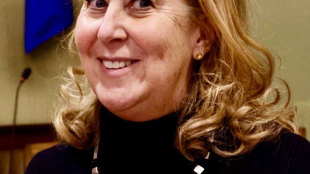 qn_giorno's tweet image. ▶ Valzer di poltrone a Vigevano. La vice Segù conserva il posto. Fuori squadra tre assessori dlvr.it/TM5ywB #Vigevano #politica #giunta #assessori #Ceffa