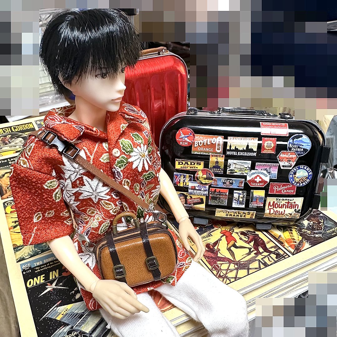 ドールの旅支度におすすめのスチール＆レザートランクを多数ご用意しています。
レトロな雰囲気のステッカー付きや、肩がけ可能なミニレザートランクも！

I・Doll Vol.74（7/27）
東京ビッグサイト 西1ホール
ブースNo.【K-18】小町【K-19・20】ysgood_collection

#1_6スケール #旅するドール