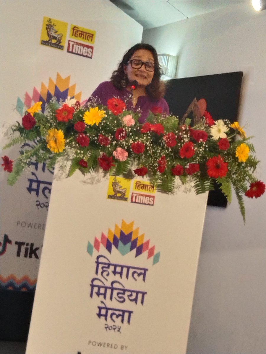 #himalmediamela kicking off <a href="/kundadixit/">Kunda Dixit कुन्द दीक्षित</a> giving opening remark says when trend of mistrust towards mediais increasing example of brave independent #journalism is Manisha Pande <a href="/MnshaP/">Manisha Pande</a> and stressess responsible journalism is the need of today <a href="/HimalMedia/">Himal Online Media</a>  <a href="/NepaliTimes/">Nepali Times</a> <a href="/newslaundry/">newslaundry</a>