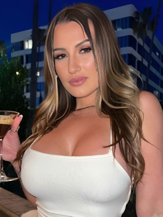 RileyWeb3a's tweet image. GN  chat 🤝

Say GN and I’ll follow you