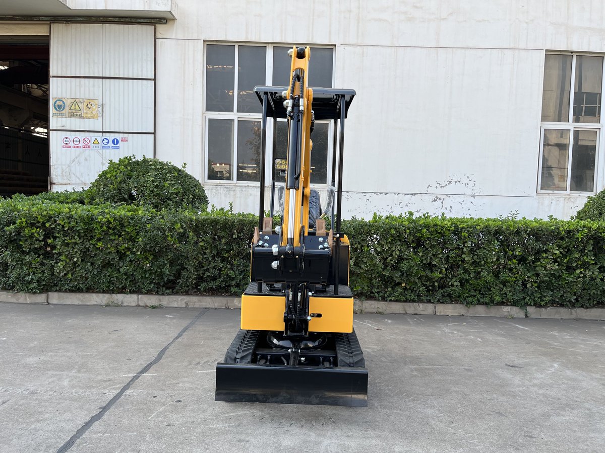 Tilly913859's tweet photo. 0.8/1/1.2/1.5/2ton Mini Excavator for Hot Sale
Please consult us for any construction machinery equipment needs #excavator #miniexcavator #Earthmovingmachine #toy #homeuse https://t.co/h4cVrrwYv3