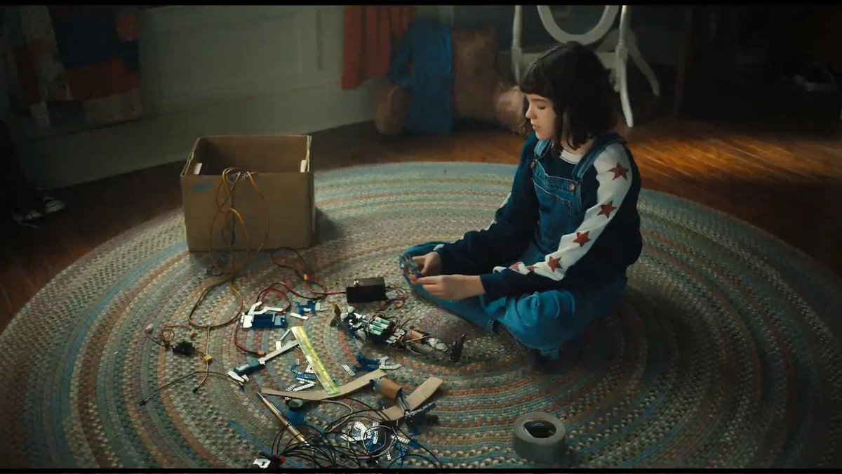 GregorysArmy's tweet image. Grown adult btw playing with toys