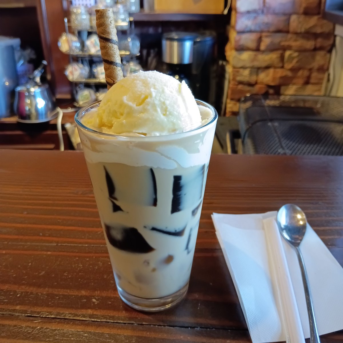yanyangold's tweet image. リサータなう
これから会社に納品しに行くんだけど、お昼ご飯↓に☕🧋
名前長くて忘れた(笑)
美味しかった〜
シメにブレンド飲んだら行く
#カフェリサータ