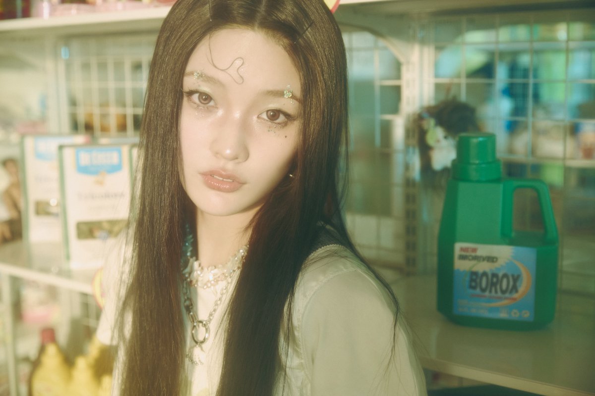 ILLIT Japan 1st Single '時よ止まれ' 2025.9.1 0:00(JST) Concept