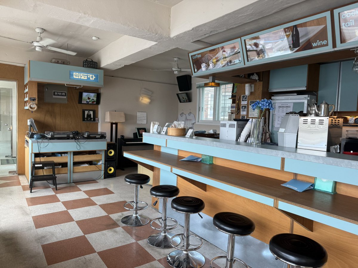 gamdoXhue's tweet image. 📍 「미도파」 
핸드드립에 코히제리까지☕️🪼