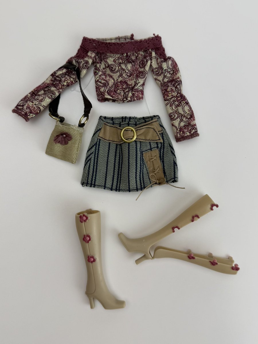 elliesazaeページ Vtg 1990 Hawaiian Fun Barbie Superstar Z Eyes Long Tropical