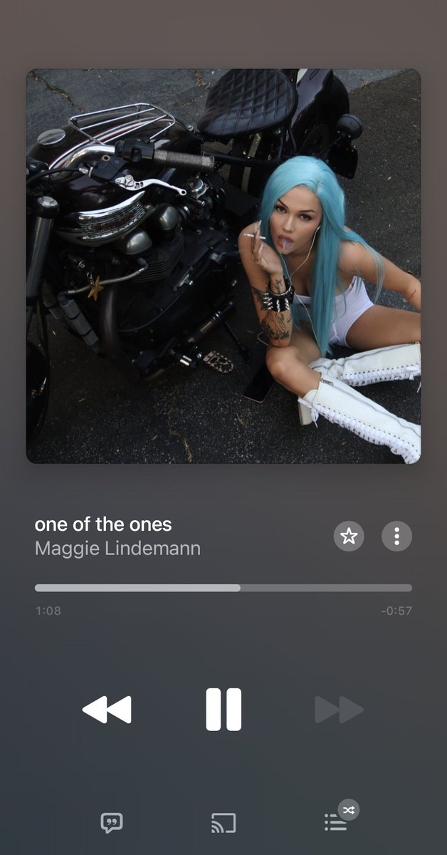 deprecatin's tweet image. SOTY @MaggieLindemann