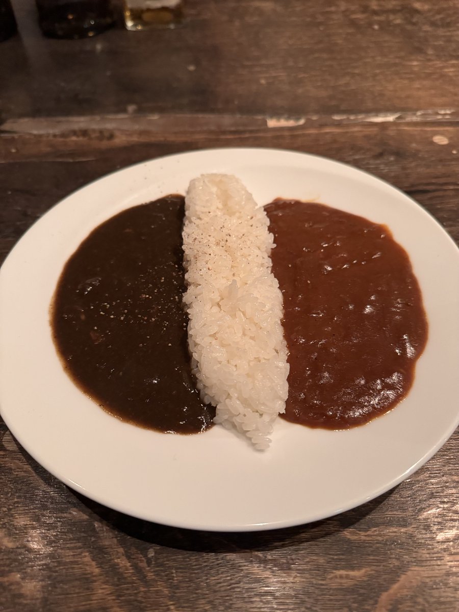 FujisawaBun_O's tweet image. 暑い・・・
カレーライスが食べたい。
ただ、それだけだった。