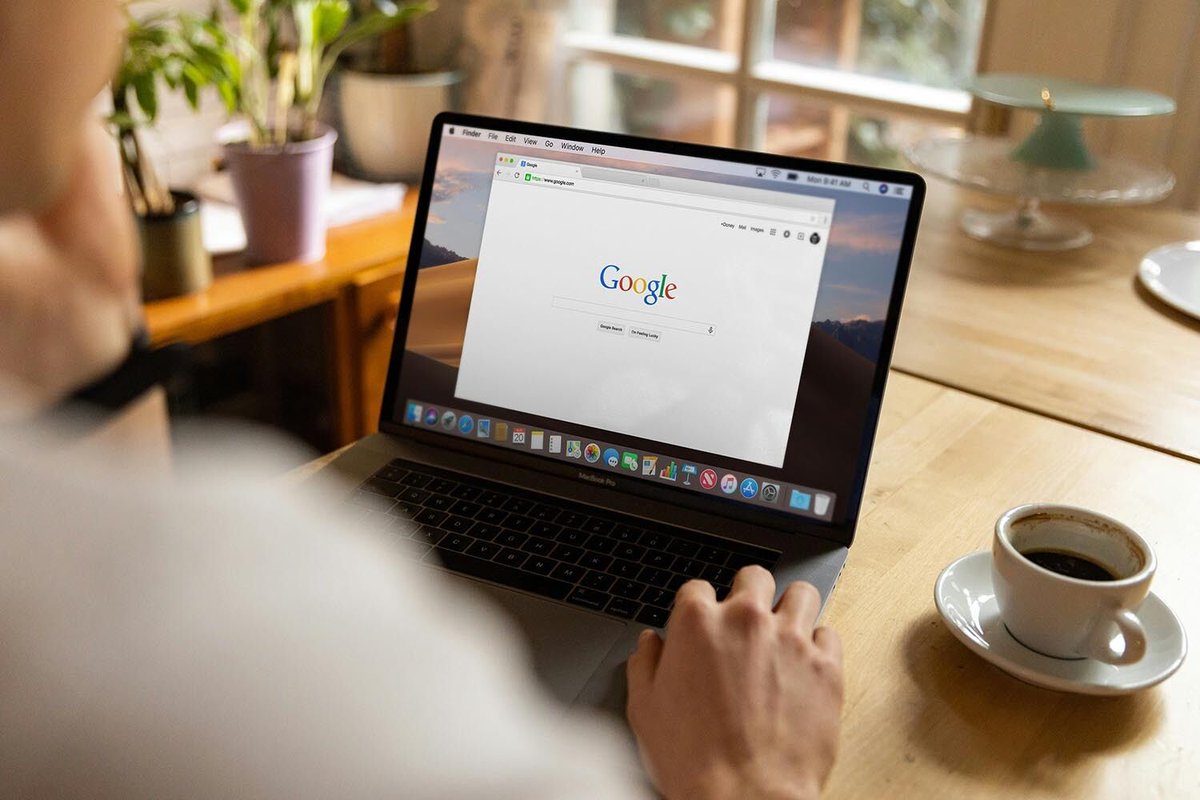 Google testuje nową stronę z wynikami wyszukiwania. Szykuje się prawdziwa rewolucja.

antyweb.pl/google-zatrzes…