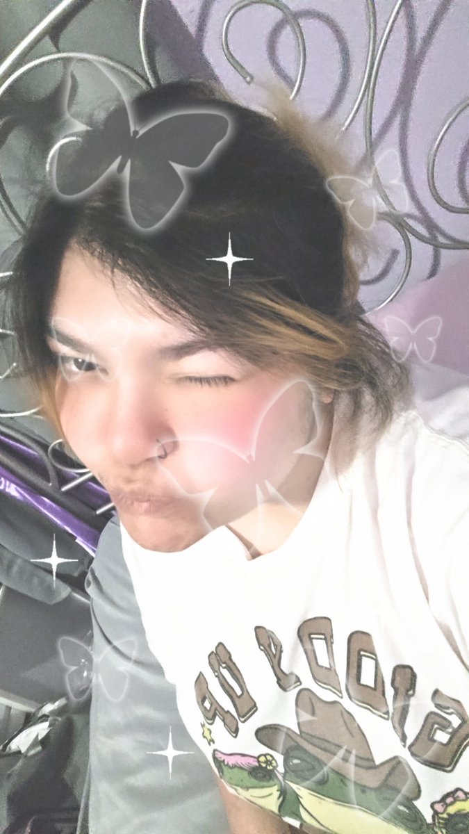 Intro ♡
Semi new to #nsfwtwt

☆23
☆soft sub ( ＾ω＾ )
☆pan &amp; poly ♡
☆posting for fun (*＞∇＜)ﾉ