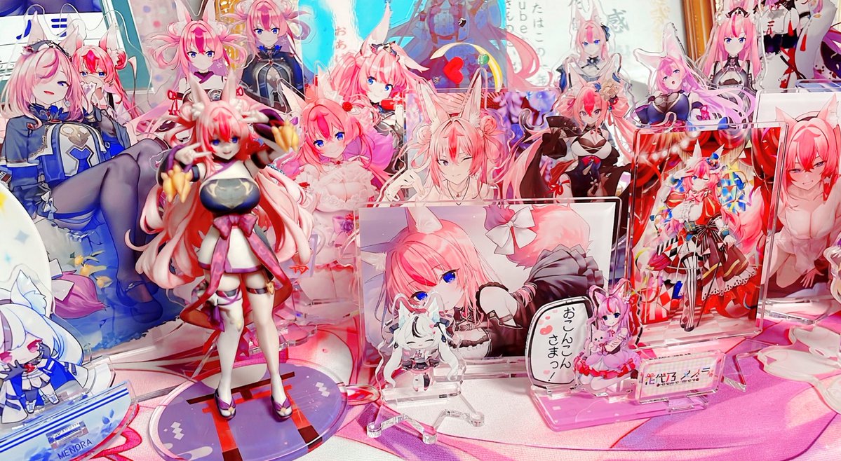 hanayono_menora's tweet image. #メノラフィギュアクラファン
フィギュアのお写真はこんな感じ❣️✨
アクスタ達と並べて置いてもカワイイ🫶🩵
細かい部分もめちゃんこ再現度高⇧🔥
お手持ちのフィギュアと並べて飾ってね〜🥰💎
\\本日21:00〜START📣//
▶️ubgoe.com/projects/968