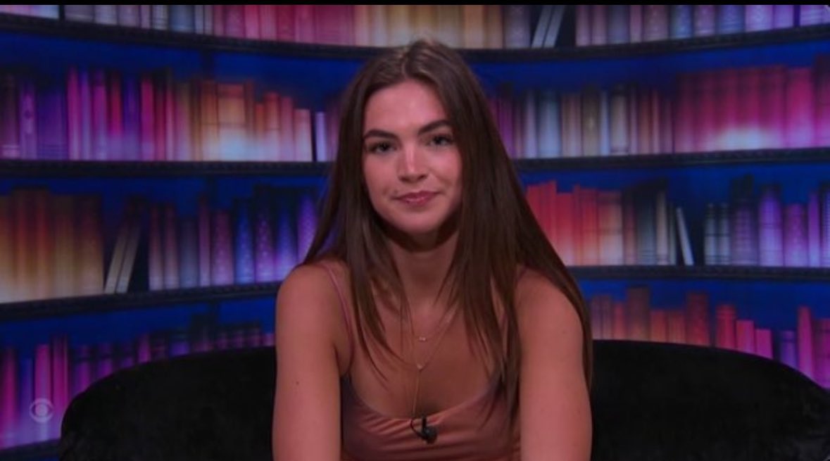 thejoeydoc's tweet image. For this week, strategically Lauren did not need to win this HOH because she’s playing the middle. However, her nominating house targets is best for her game even though it might be boring. #BB27
