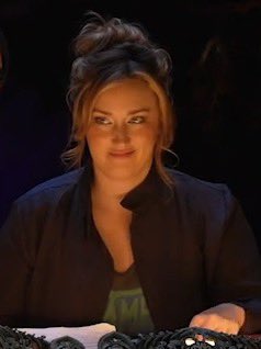 thematronsraven's tweet image. She’s so devious