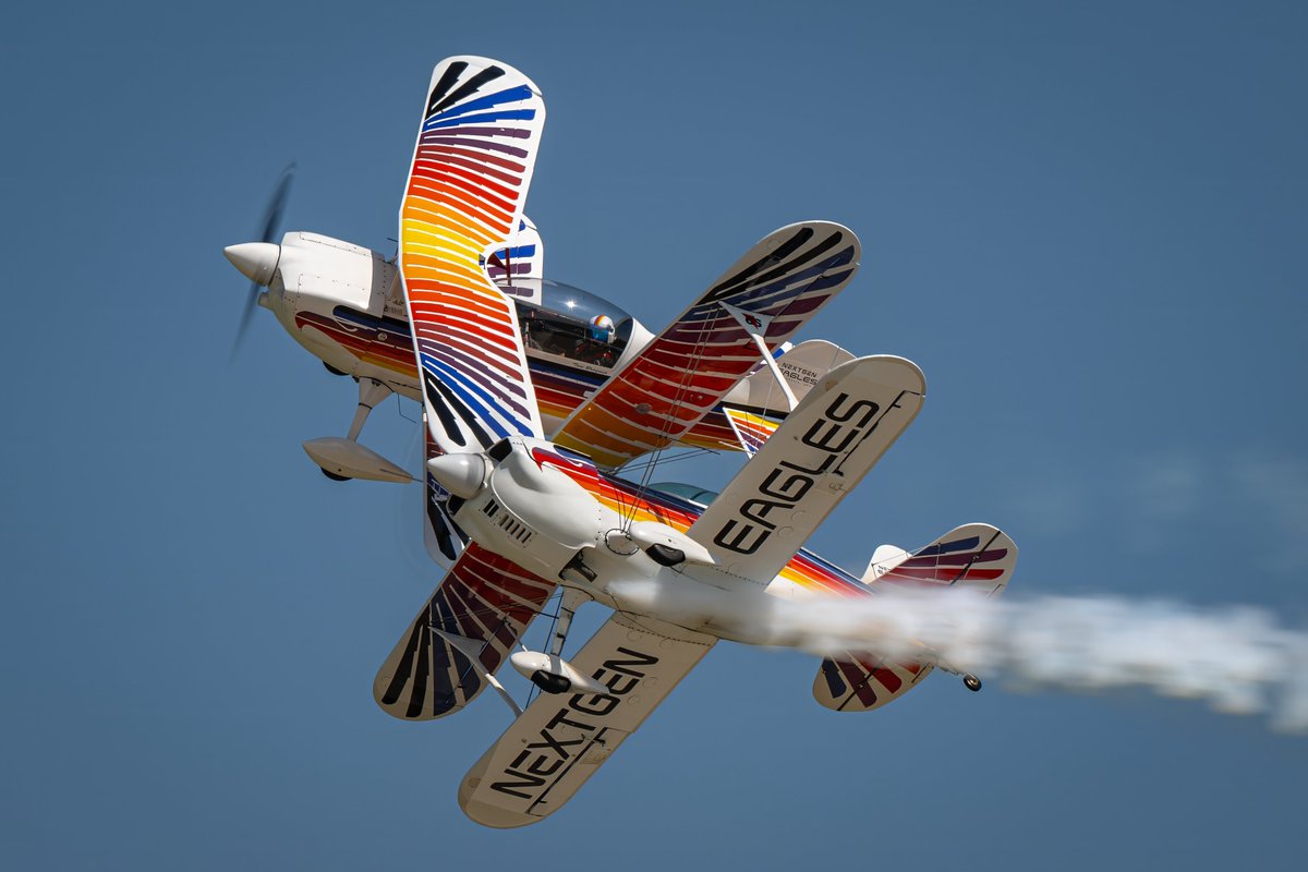 GDevorePhotos's tweet image. The NextGen Eagles perform at the 2025 EAA AirVenture. The NextGen Eagles are the only Christen Eagle Aerobatic Team in the world.