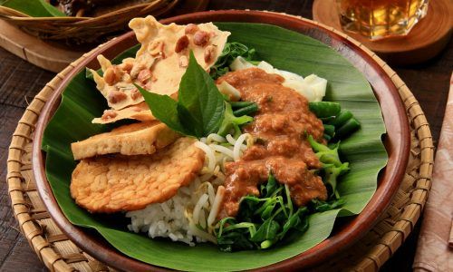 tiyanangger's tweet photo. @txtdrkuliner Southeast Asia breakfast, brunch, lunch, dinner, snack, side dish, midnight meal. Anytime you want, 98% it's available. Comes with many version of condiments, texture, spiciness, and taste. Available 24/7 in some area. Plat AG only. https://t.co/OedK6BDi3j