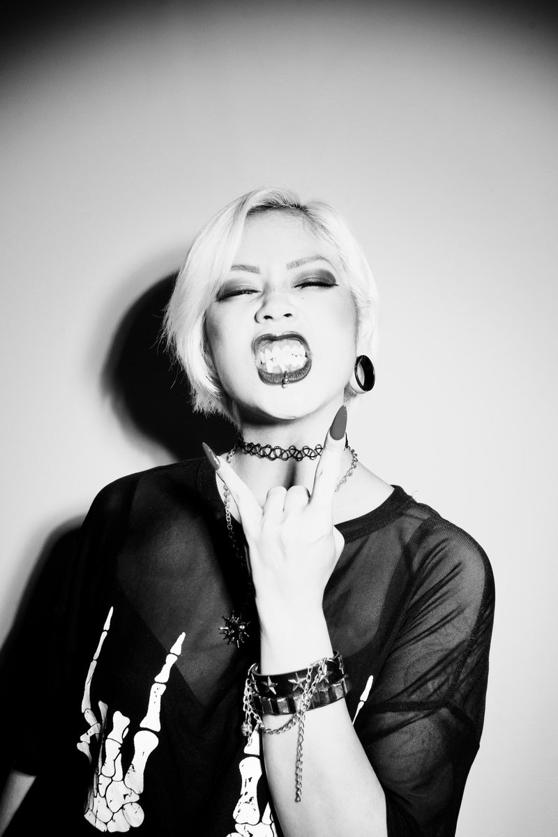 EAT ME ALIVE
<a href="/EatMeAlive_EMA/">EAT ME ALIVE</a>