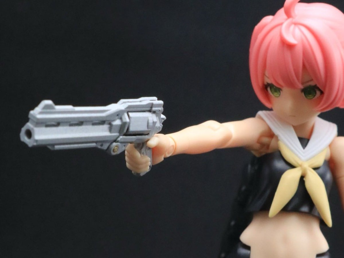 kizukiFaiz's tweet image. 【宣伝】
木月クラフトとしての新作
「リボルバー ハンドキャノン ライトニングコール」です
価格は2000円
ホルスター、弾丸、スピードローダー、交換シリンダーがセットです
いのう商店( @nwounwounwou )さんで委託させて頂くことになりました
よろしくお願いします!
#いのう商店