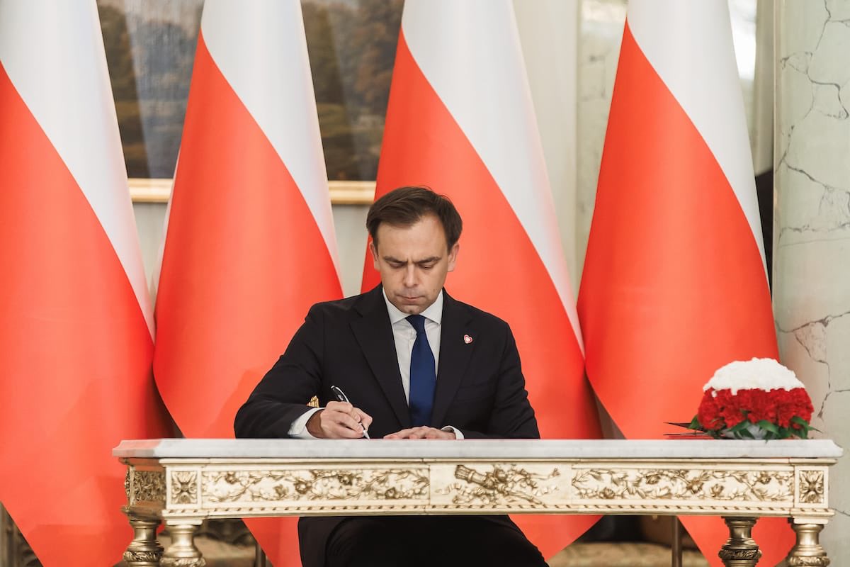 Kaukaz_Observer's tweet image. Co On zawsze taki napużony??