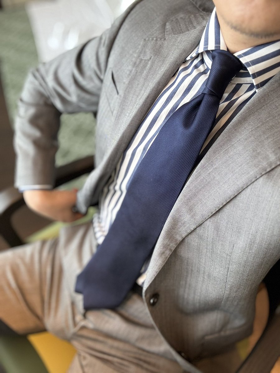 想找人射满这个领带窝
你可以吗