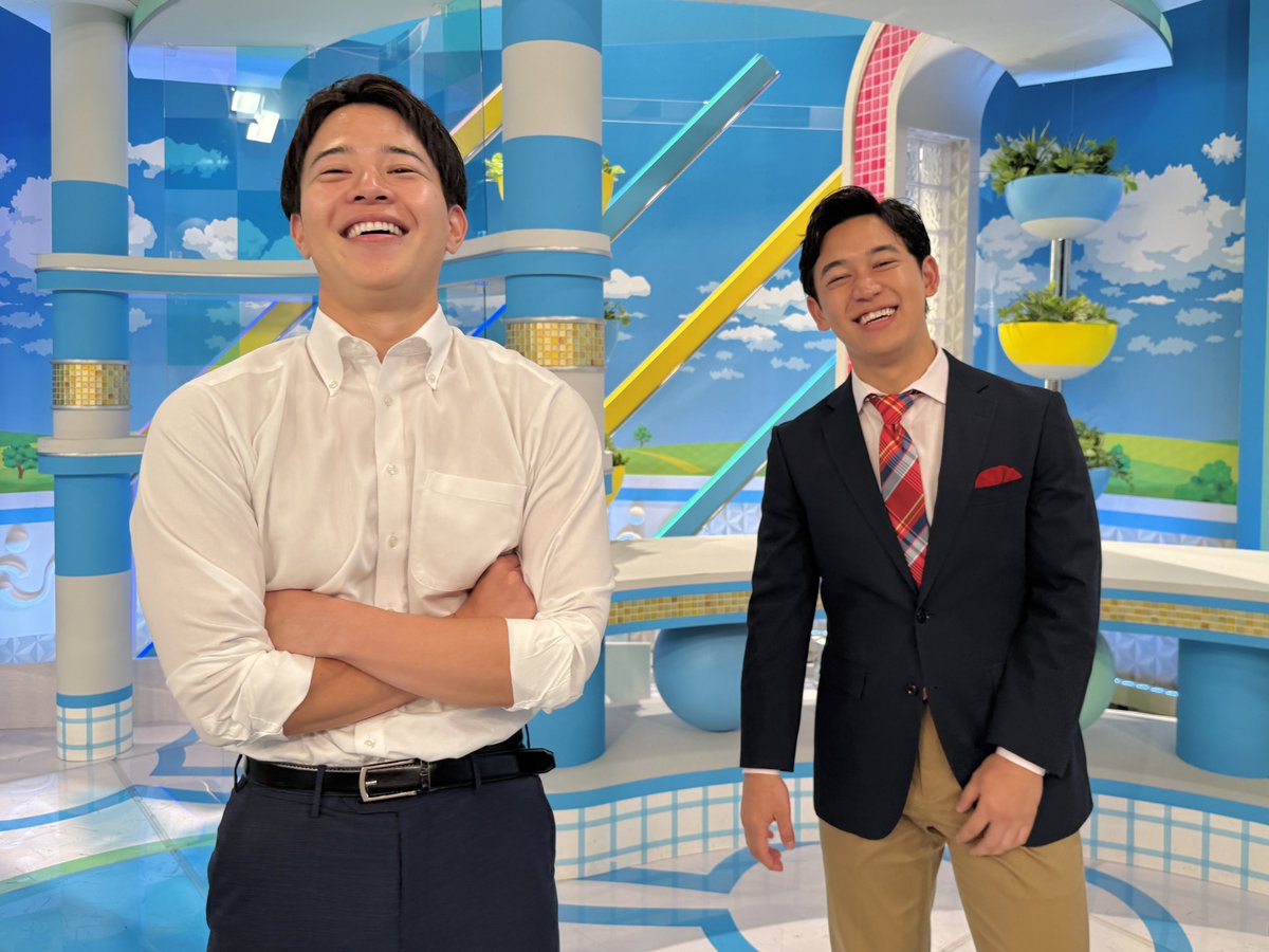 ohaasaofficial's tweet image. ˖·꙳💫 𝕠𝕗𝕗 𝕤𝕙𝕠𝕥
#おは朝 スタッフは見た👀.ᐟ
今週もご視聴いただき
ありがとうございました🌻
小西アナと撮影会をしていると
どこからともなく小櫃アナが…
2人が揃うと一気に男子校のノリに💧
きょうも安定の #こにこび でした🤷
来週のおは朝もおたのしみに!
#おはよう朝日です…