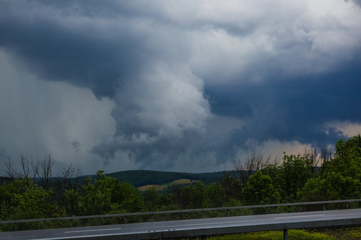 JakeR_wx tweet media