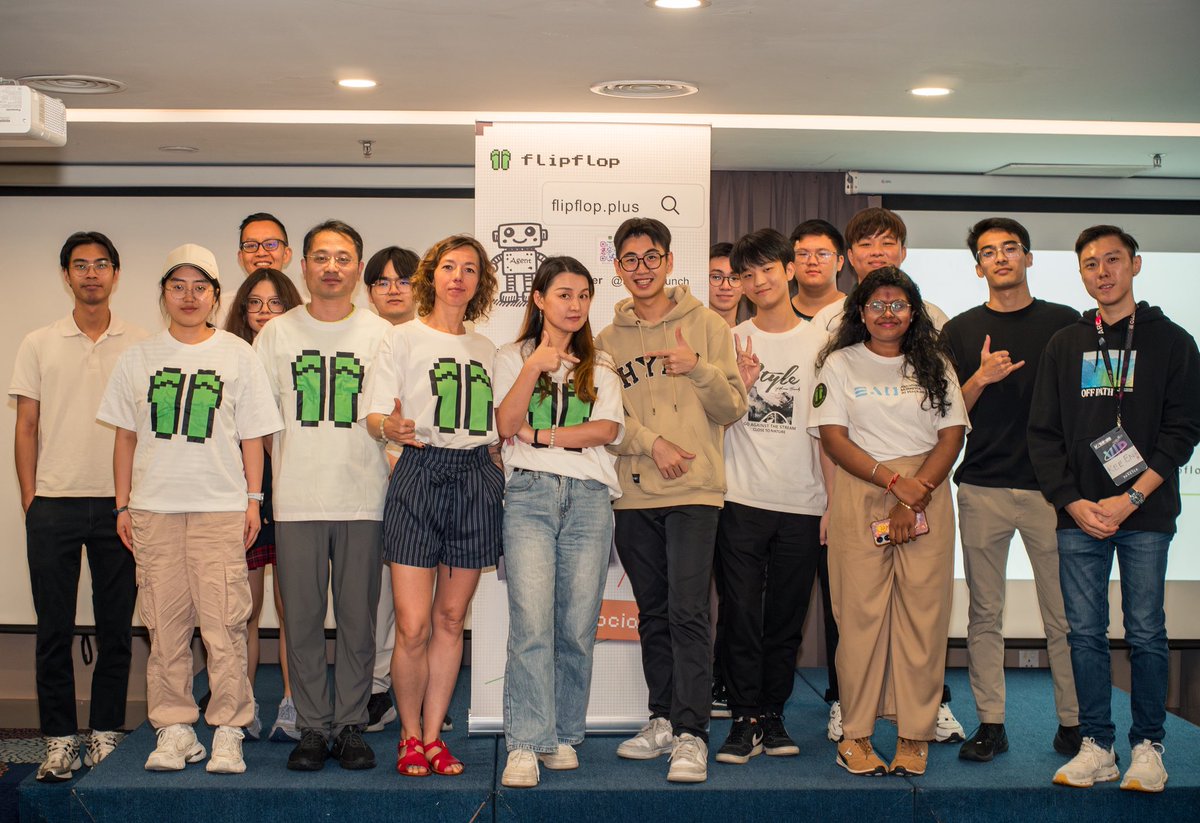 Aramiska3's tweet image. The @flipfloplaunch Fnd supports local communities of young builders everywhere we go.
At our Demo Day in KL, we established a prize pool and awarded the top teams after their pitches.
FlipFlop is not just a launchpad - we’re also an incubator for Web3 startups.
Let’s BUILD!
