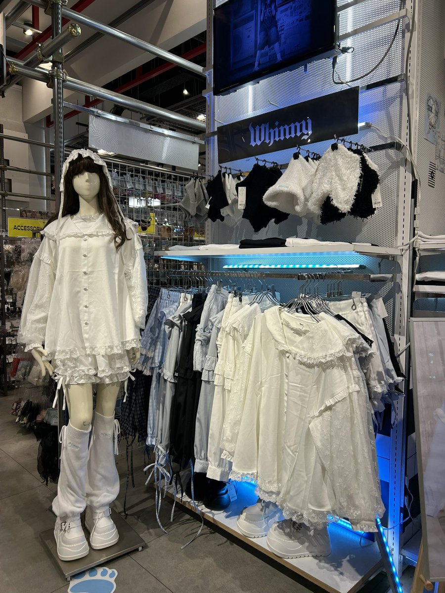 WEGO_takeshita's tweet image. 📍WEGO1.3.5...原宿店
《Whinny新作情報》
🪽年中無休お姫様☆ミ
🪽 年中無休女児服
本日より販売開始しております꒰ঌ♡໒꒱
#WEGO #Whinny #天使界隈