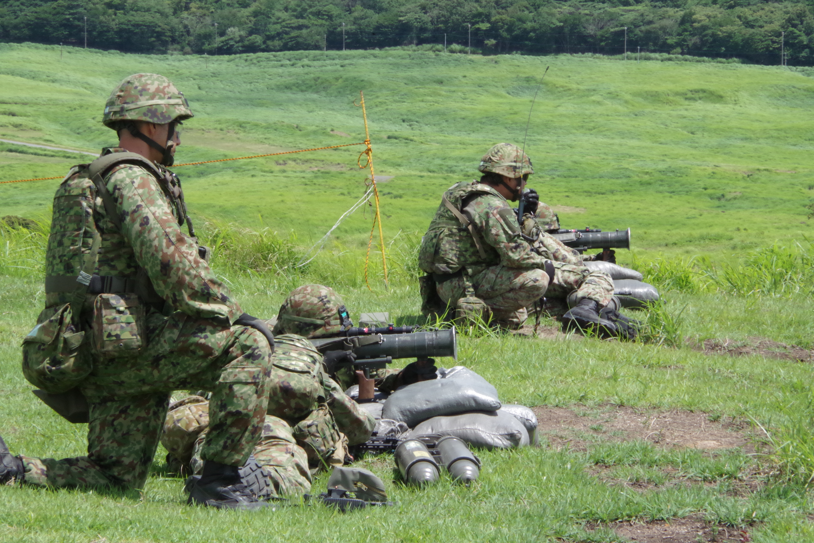 1956年仙台駐留米陸軍と宮城県警のピストル射撃大会トロフィー 1956年仙台駐留米陸軍と宮城県警のピストル射撃大会トロフィー