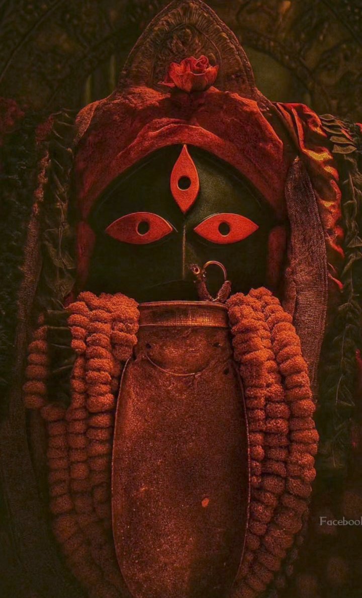 AmanSarojPASI's tweet image. ॐ काली महाकाली कालिके परमेश्वरी सर्वा नंद करी देवी नारायणी नमोस्तुते 🌺🔱🪔