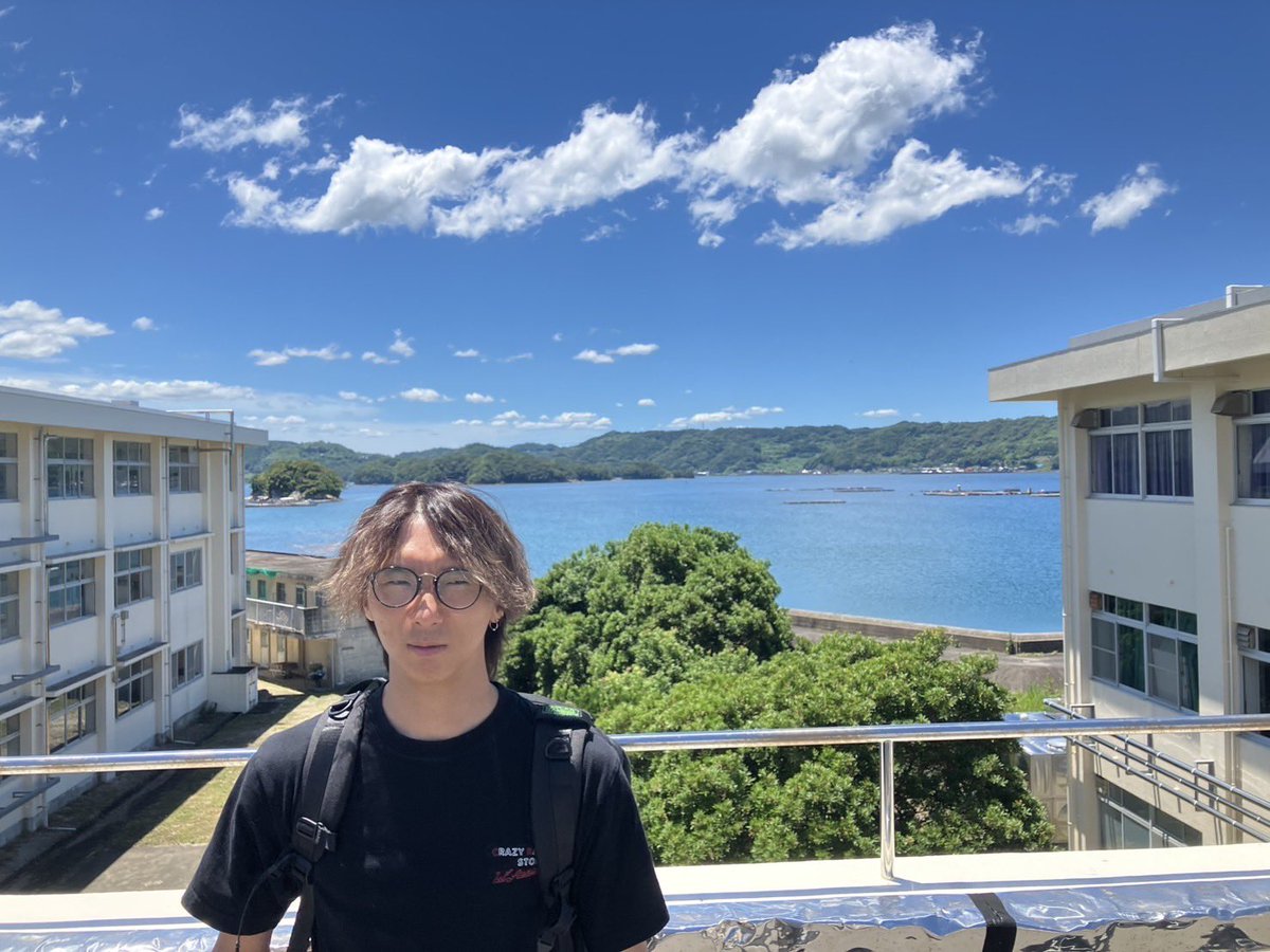 maneater_dgr's tweet image. 本日は佐賀県立唐津青翔高校のオープンスクールにお邪魔してきました！
公立学校でeスポーツ科ができるのは日本初らしく、eスポーツの前線で活動してる者として軽くお話しさせて頂きました。
公立高校でゲームができるなんて凄い時代だぜ...ありがとうございました！