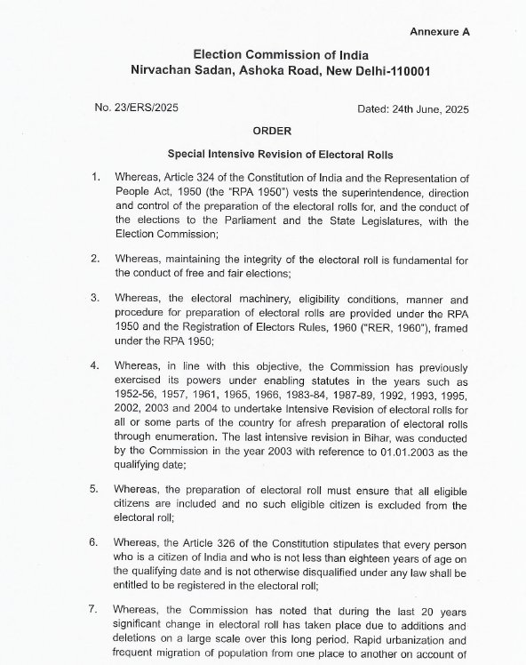 kaankit's tweet image. बिहार में चल रही मतदाता सूची की Special Intensive Revision (SIR) प्रक्रिया को लेकर राजनीतिक हंगामा लगातार जारी है। संसद में गतिरोध बना हुआ है, वहीं राज्य विधानसभा में भी इसको लेकर तीखी नोकझोंक देखी जा रही है। बिहार के नेता प्रतिपक्ष तेजस्वी यादव ने तो इसे लेकर चुनाव बहिष्कार तक…