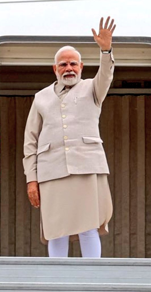 deepduttajourno's tweet image. History In Making | Today PM @narendramodi ji has completed 4078 days in office | He has become second longest consecutive serving PM of India | He has surpassed Indira Gandhi, who was Prime Minister consecutively for 4077 days, from 24th January 1966 till 24th March 1977