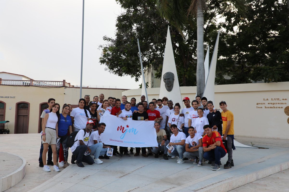 Jóvenes de todo el país protagonizan la ruta histórica De Artemisa al Moncada como homenaje a los sucesos del 26 de Julio y aquellos jóvenes artemiseños que un 24 de julio de 1953 partieron a conquistar la libertad de #Cuba.